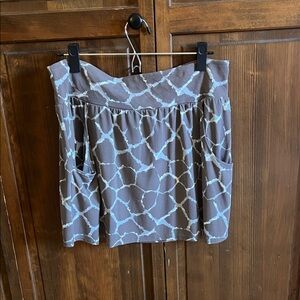 Banana Republic Gray Mini Skirt with Light Blue Abstract Print